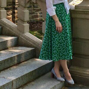 Vintage green midi skirt Country Casuals floral UK 12 (medium)